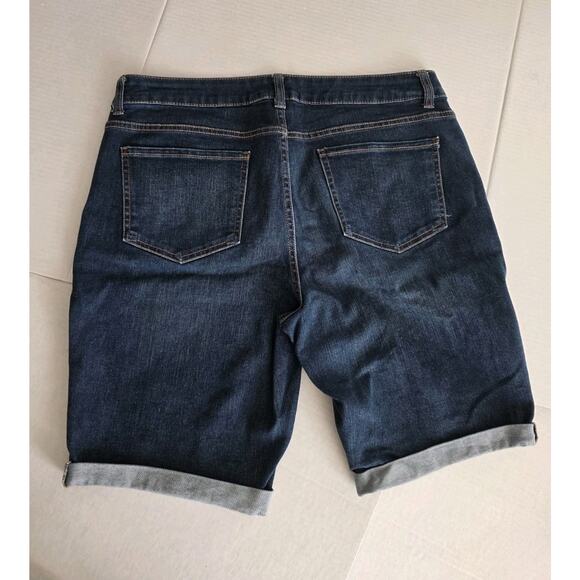 Time And Tru Jean Shorts Womens Sz 16 Blue Denim Cuffed Stretch Mid Rise Pockets - Picture 2 of 5